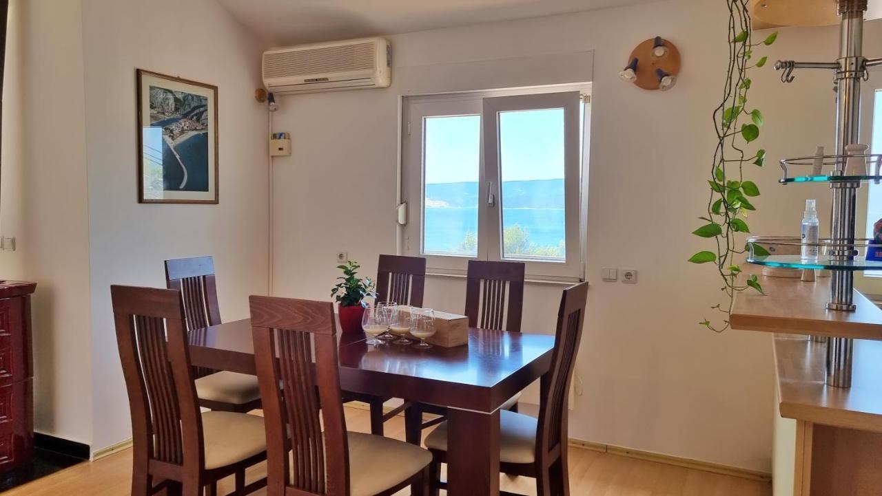 Apartments Gajo Omis Luaran gambar
