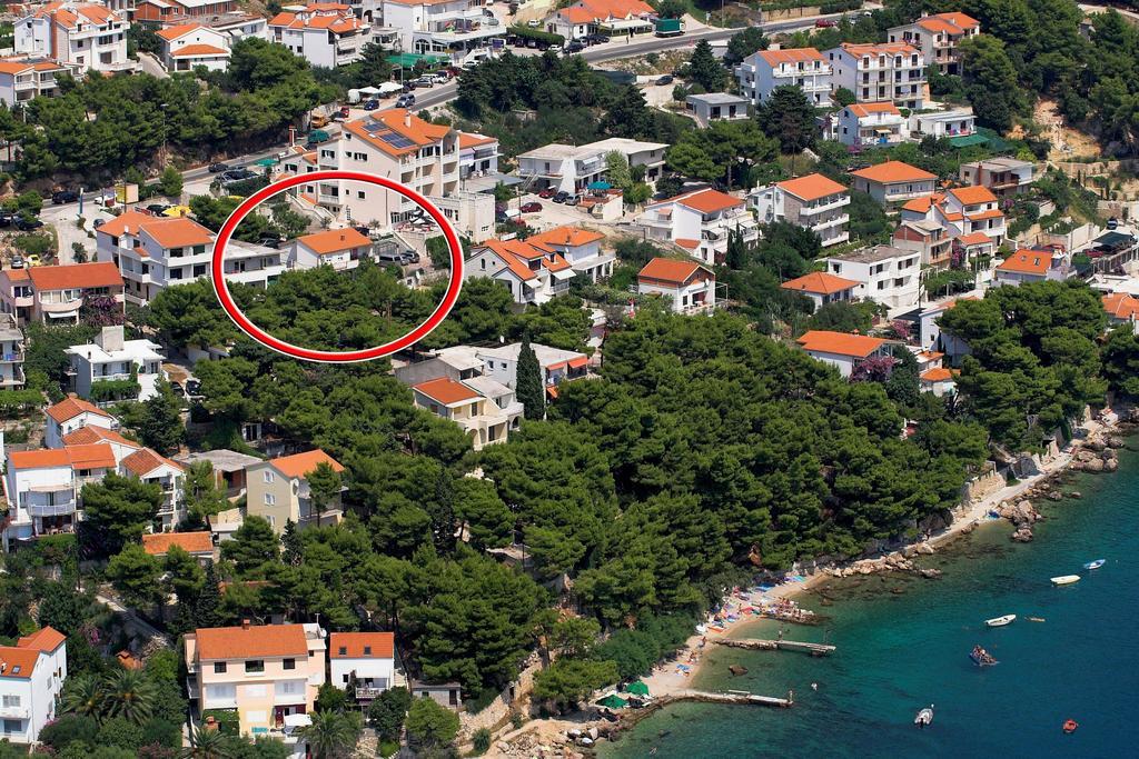 Apartments Gajo Omis Luaran gambar